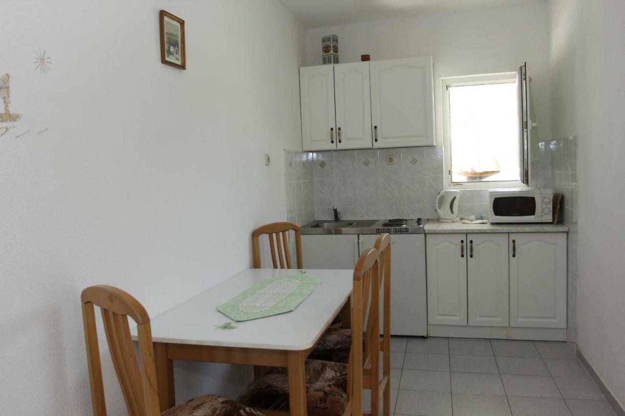 Apartmani Vesna Supetar Ngoại thất bức ảnh